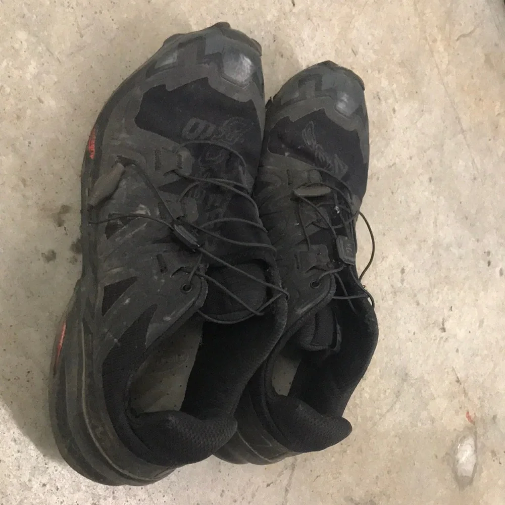 Salamon Men's Black Trail Running Shoes